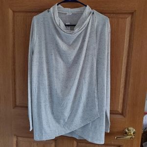 Gap maternity nursing cover sweater